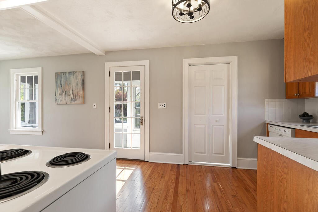127 Trimtown Road Scituate, RI 02857 - Photo 14 of 32
