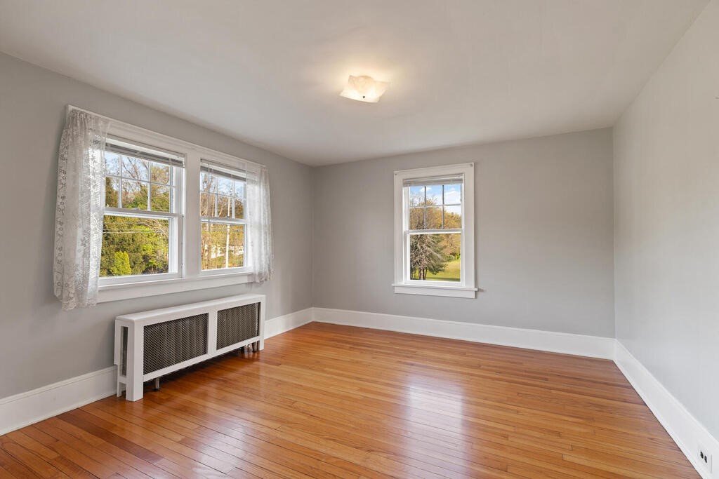 127 Trimtown Road Scituate, RI 02857 - Photo 23 of 32