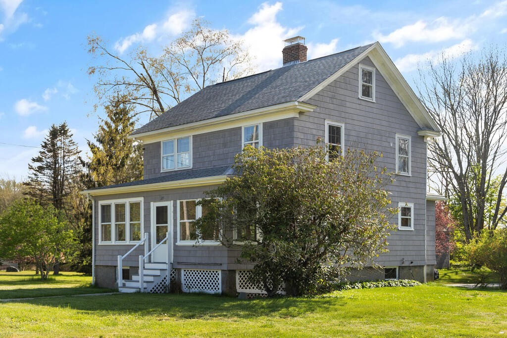 127 Trimtown Road Scituate, RI 02857 - Photo 3 of 32