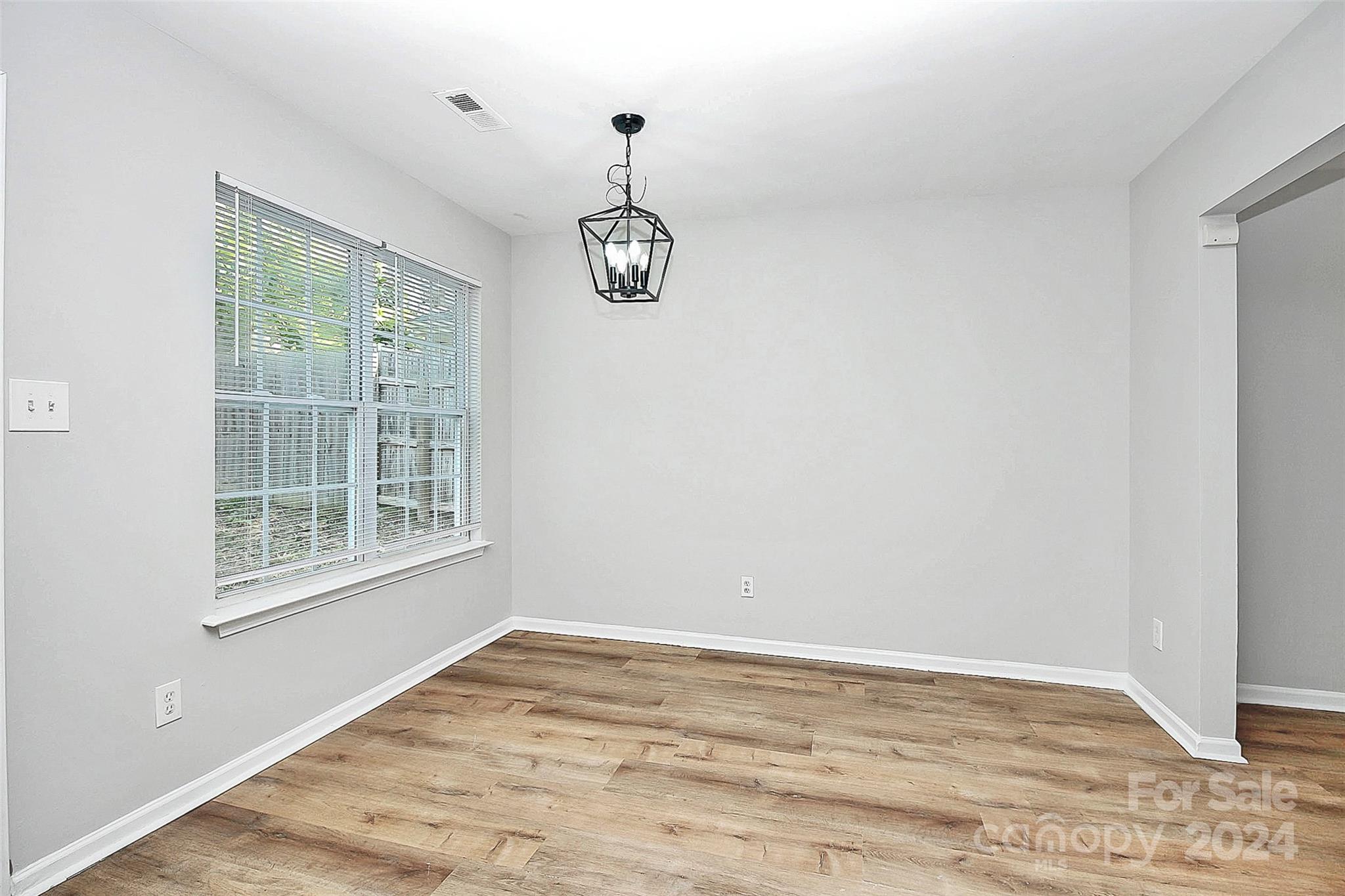 2203 Remount Road Charlotte, NC 28208 - Photo 10 of 33 Gallery Image 10