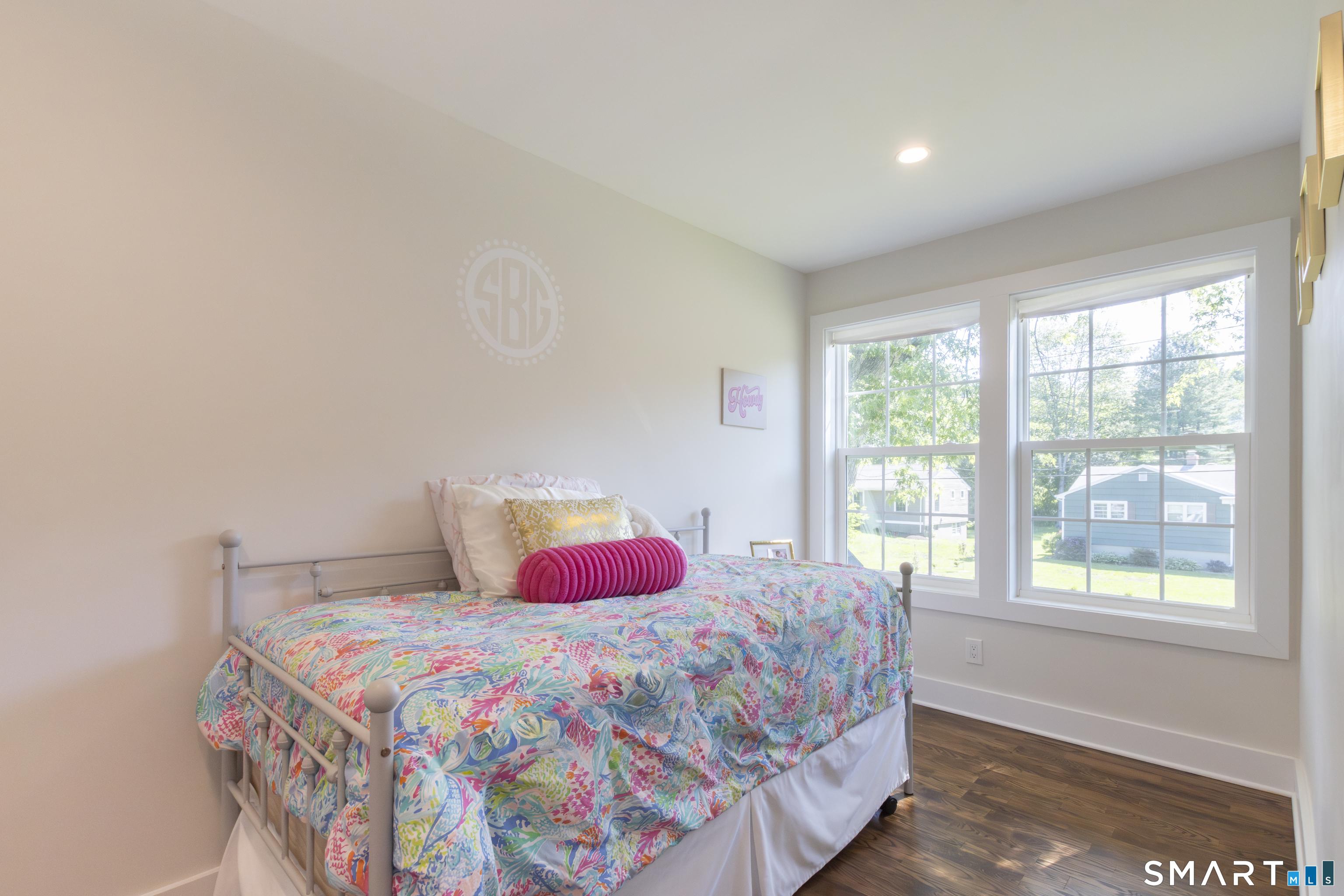 34 Robinwood Road Trumbull, CT 06611 - Photo 26 of 39