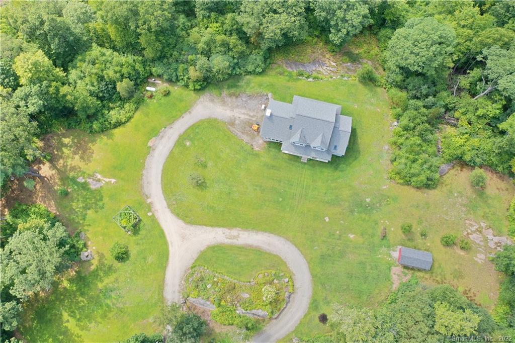 8 Bobcat Ln. Warren CT Drone overview