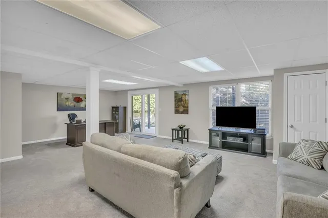 $407,500 | 18441 Spruce Street, Gardner, KS 66030