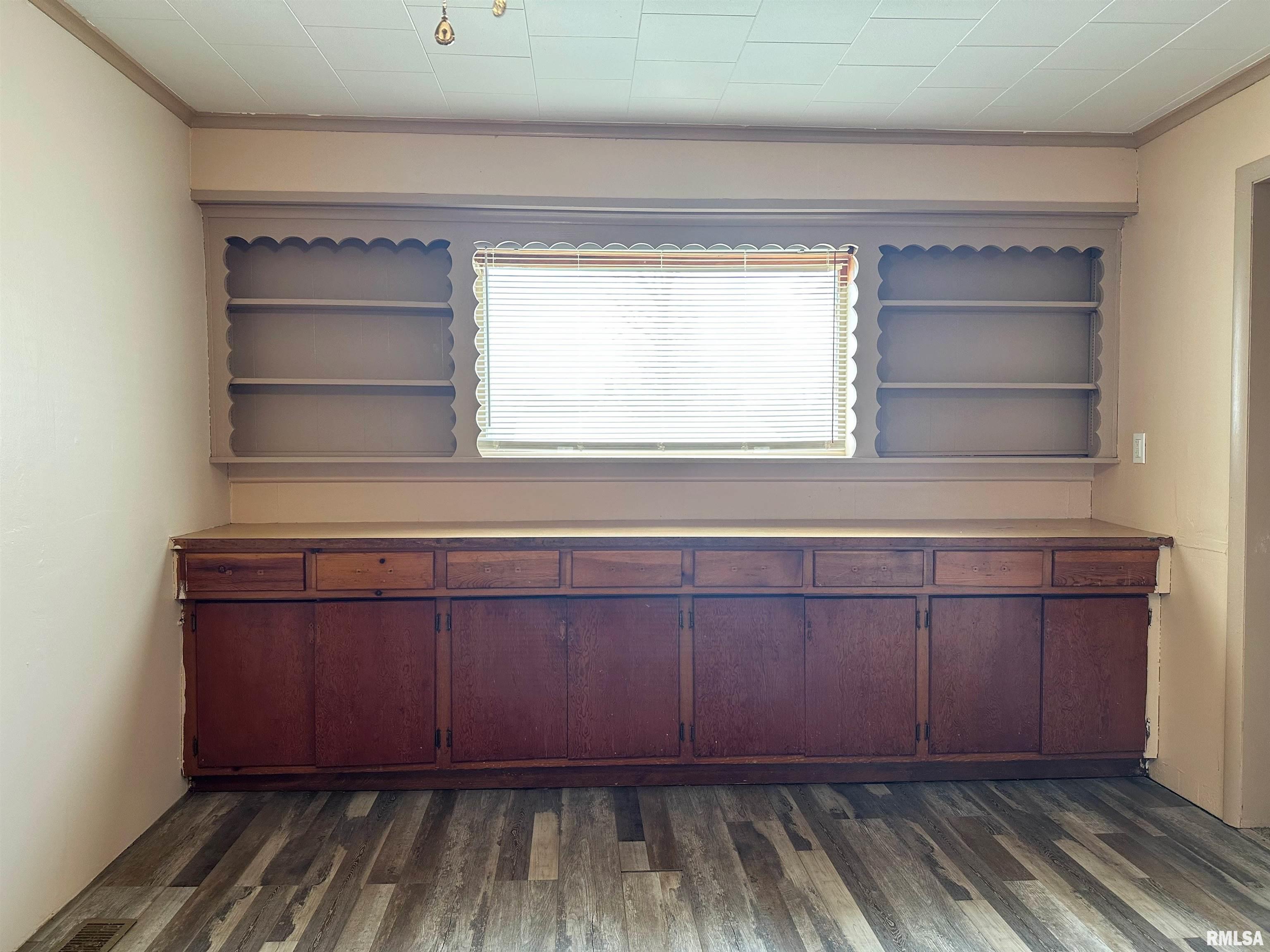 403 South State Street Christopher, IL 62822 - Photo 9 of 54 Gallery Image 9