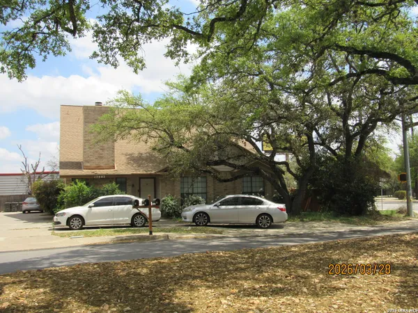 $1,400 | 12402 Autumn Vista Street, Unit C, San Antonio, TX 78249