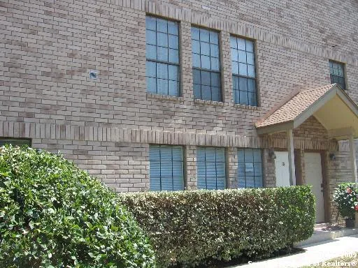 $1,400 | 12402 Autumn Vista Street, Unit C, San Antonio, TX 78249