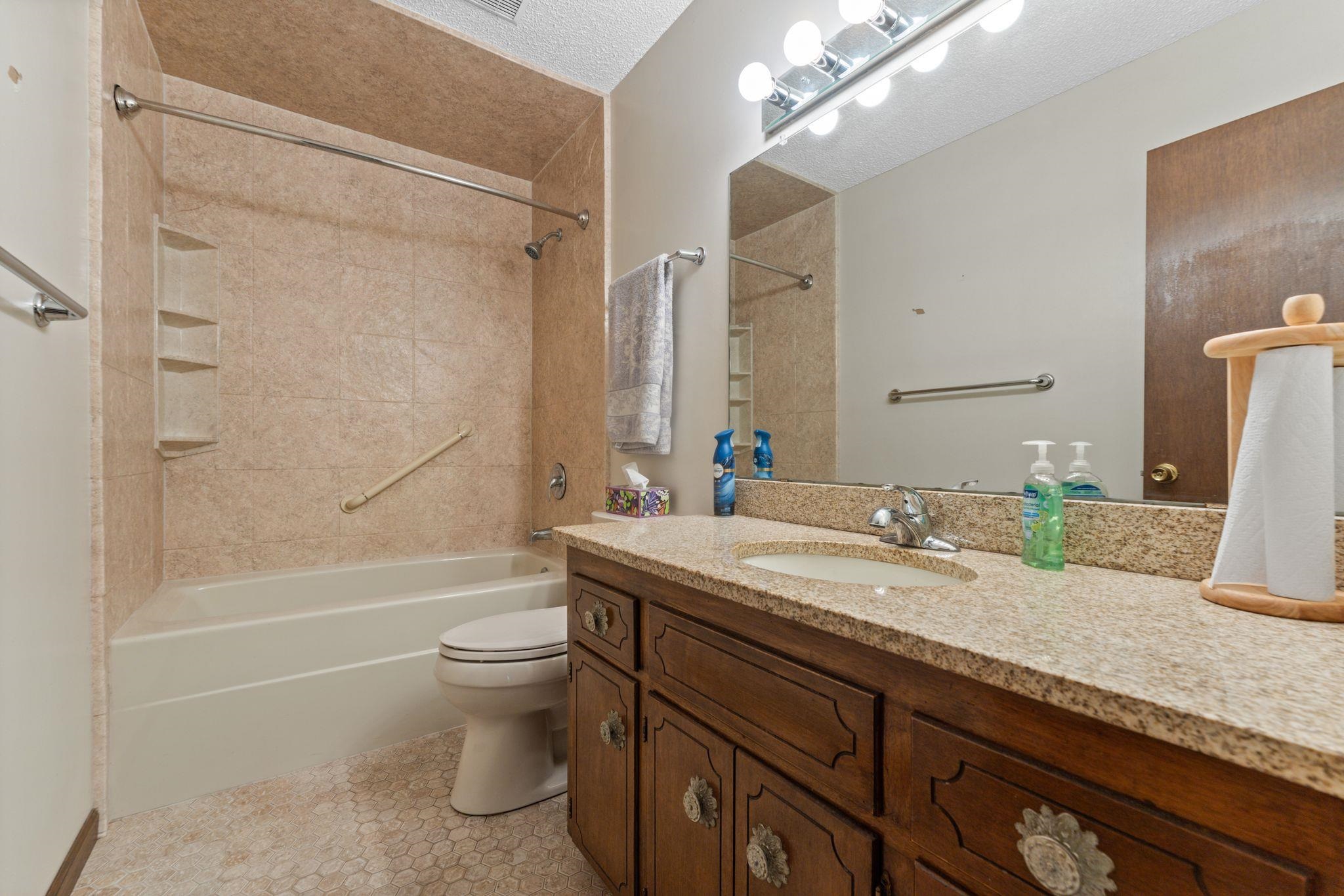 32989 Antietam Road Lillian, AL 36549 - Photo 26 of 56 Bathroom