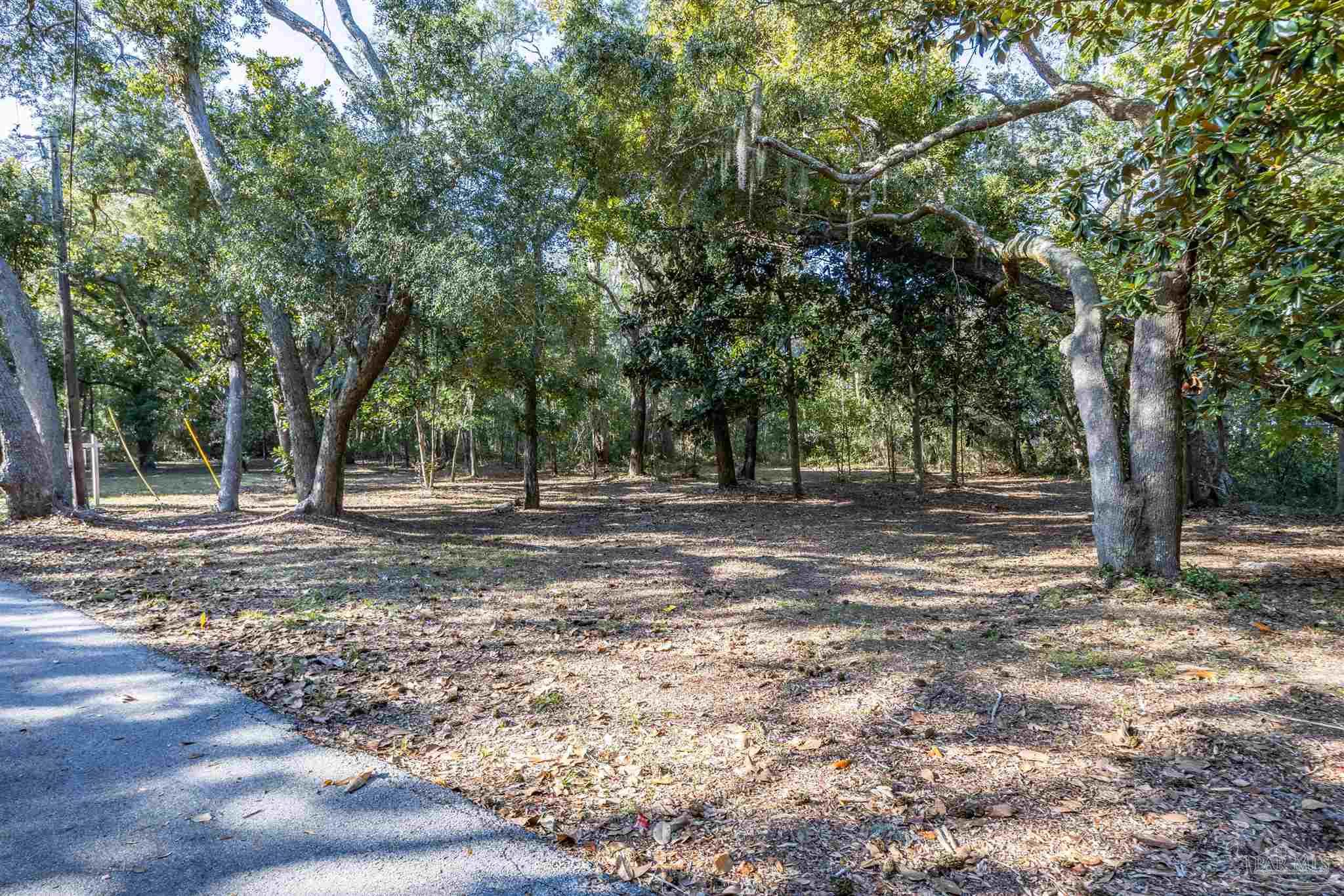 5606 Innerarity Circle Pensacola, FL 32507 - Photo 11 of 27