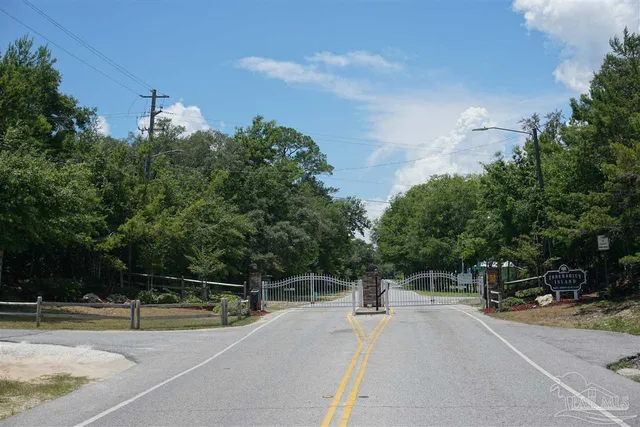 $175,000 | 5606 Innerarity Circle, Pensacola, FL 32507