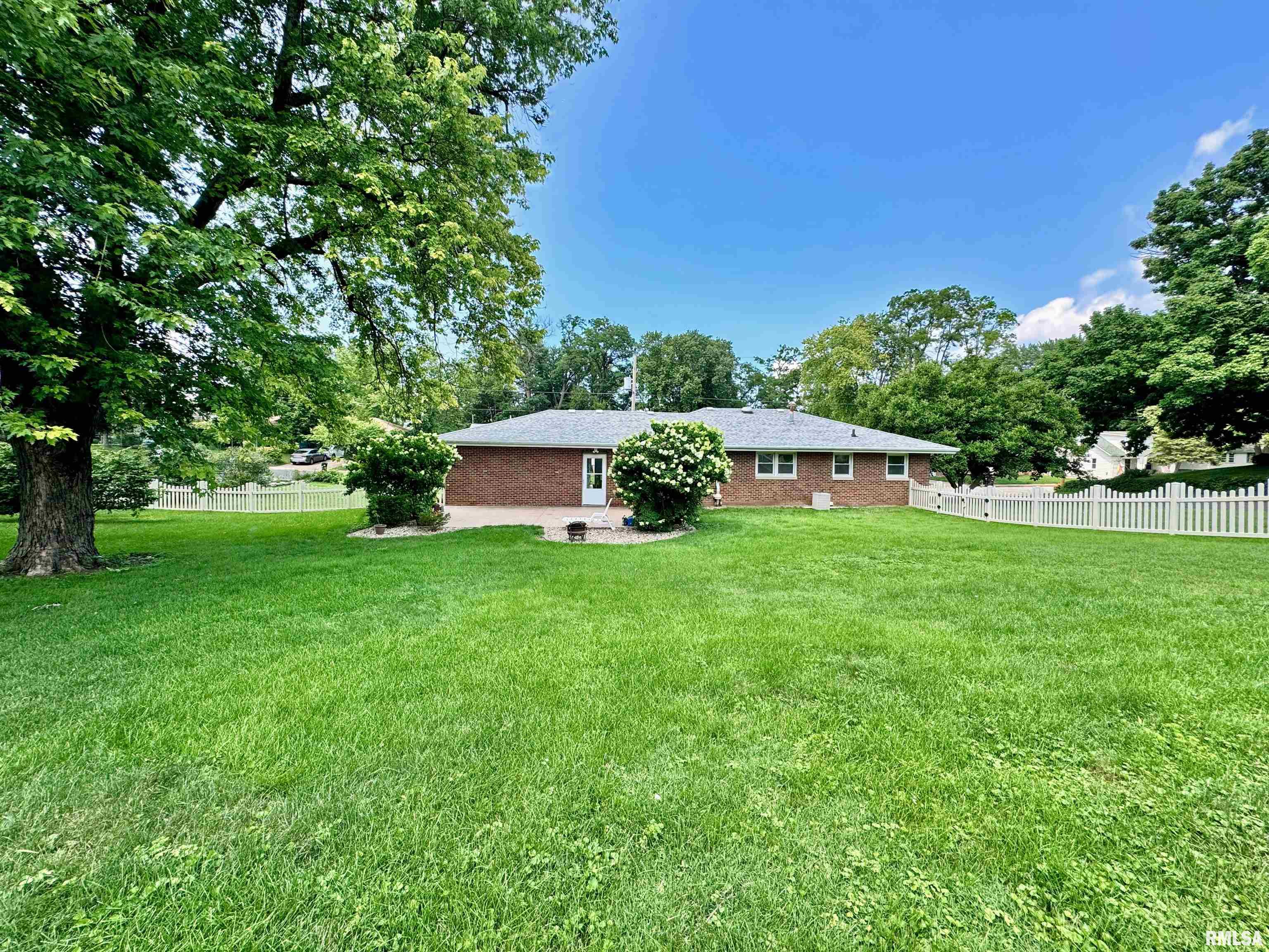 1434 East Rouse Avenue Peoria, IL 61603 - Photo 23 of 25 Gallery Image 23