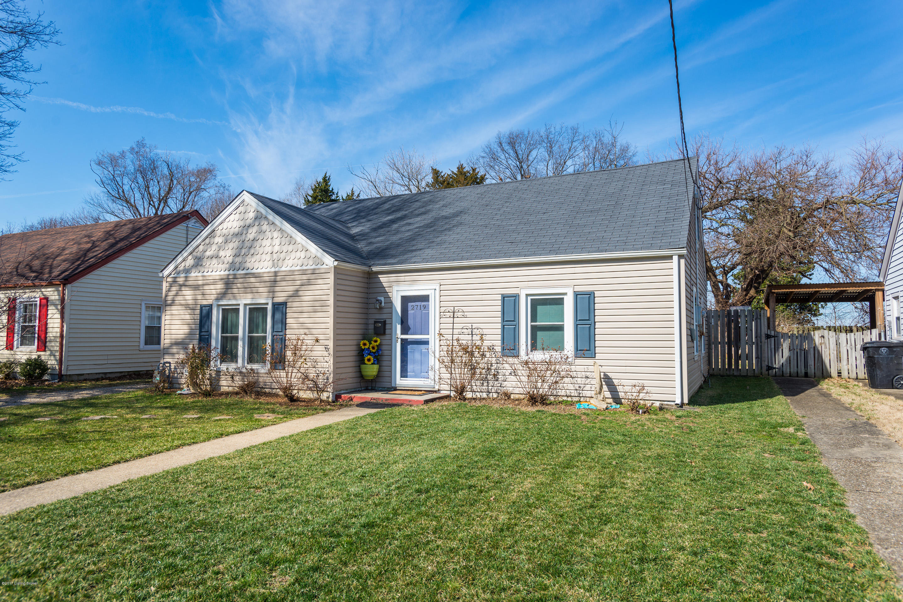 2719 Alanmede Road Louisville, KY 40205 - Photo 2 of 40 _DSC6311---02.13.17