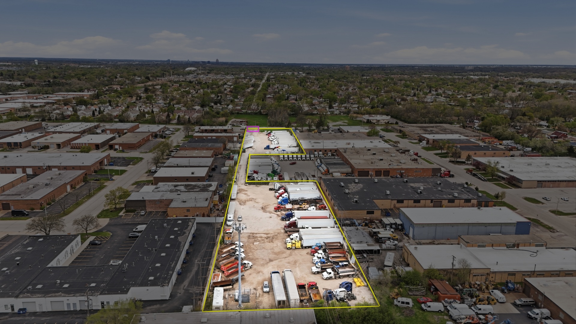575 West Fullerton Avenue Addison, IL 60101 - Photo 4 of 14