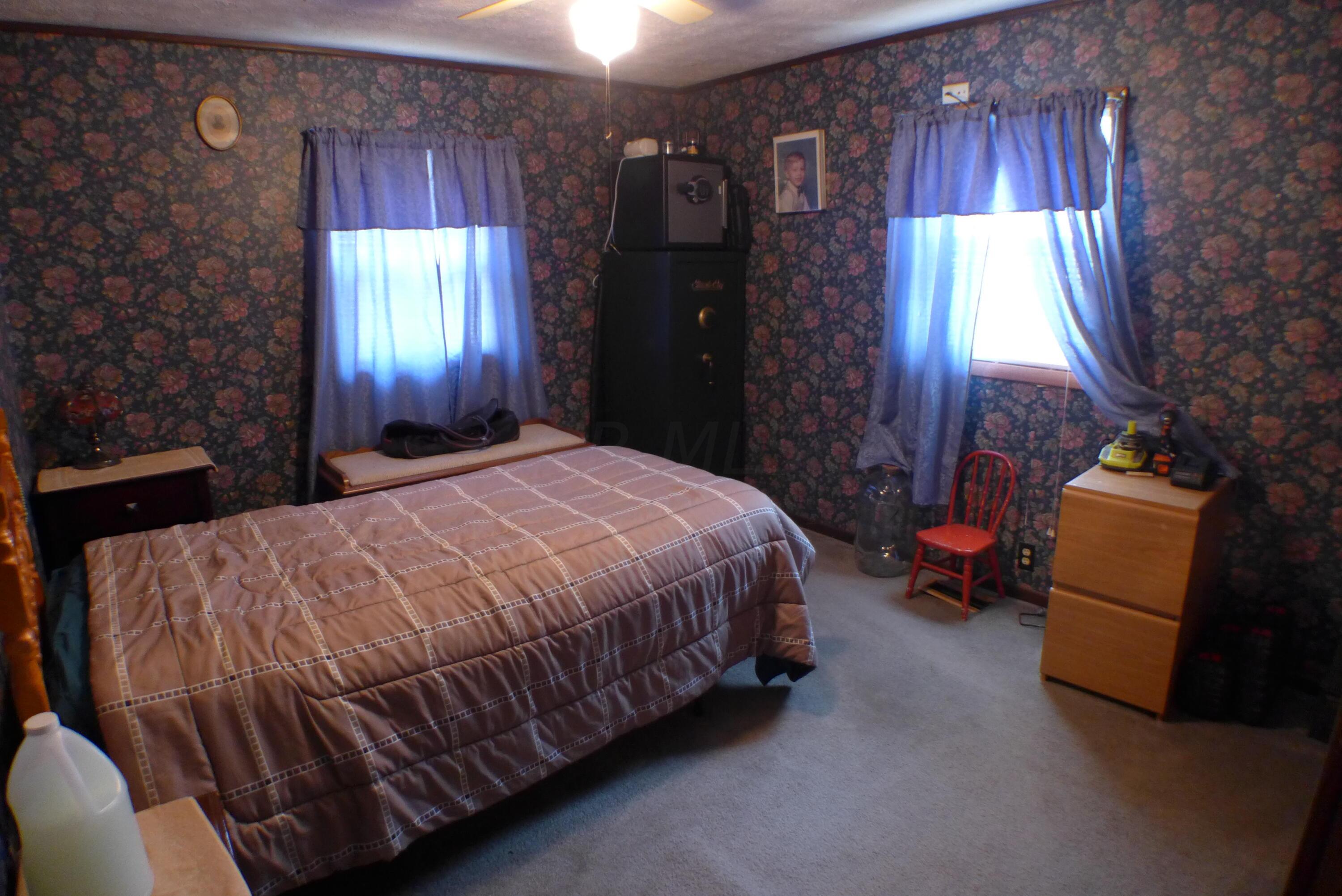 13621 Burns Road Amanda, OH 43102 - Photo 22 of 41 Bedroom 1