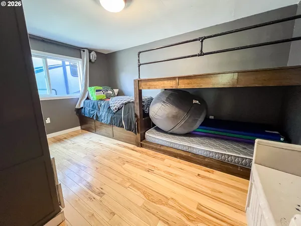 $305,000 | 858 East Main Street, John Day, OR 97845