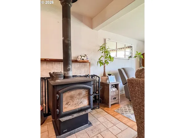 $305,000 | 858 East Main Street, John Day, OR 97845