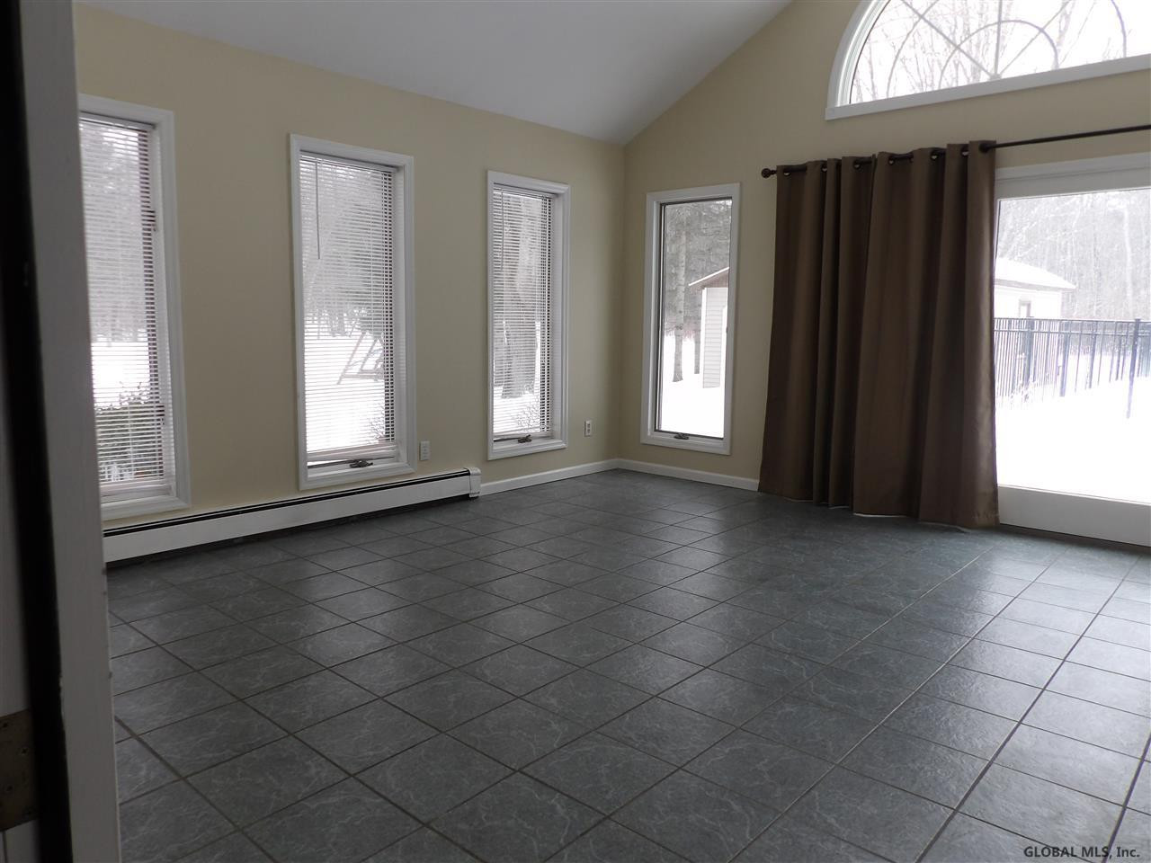 880 Midline Road Perth, NY 12010 - Photo 15 of 41 Photo 15