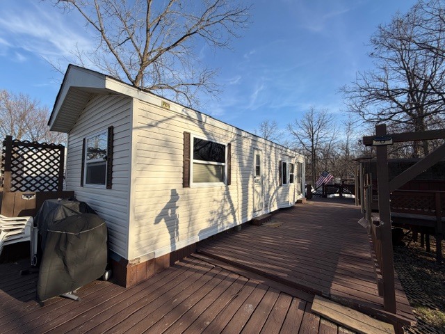 2795 East 28th Road Marseilles, IL 61341 - Photo 14 of 55 a view of a house with wooden deck