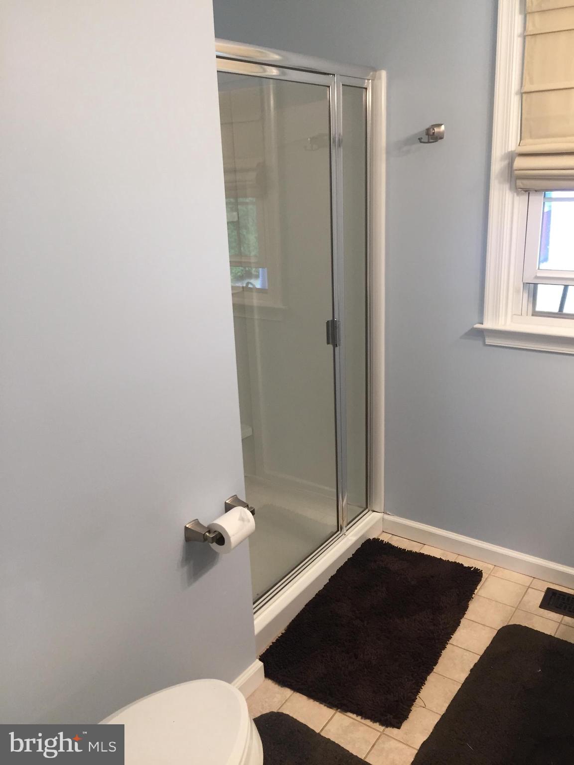432 Colfax Road Havertown, PA 19083 - Photo 6 of 18
