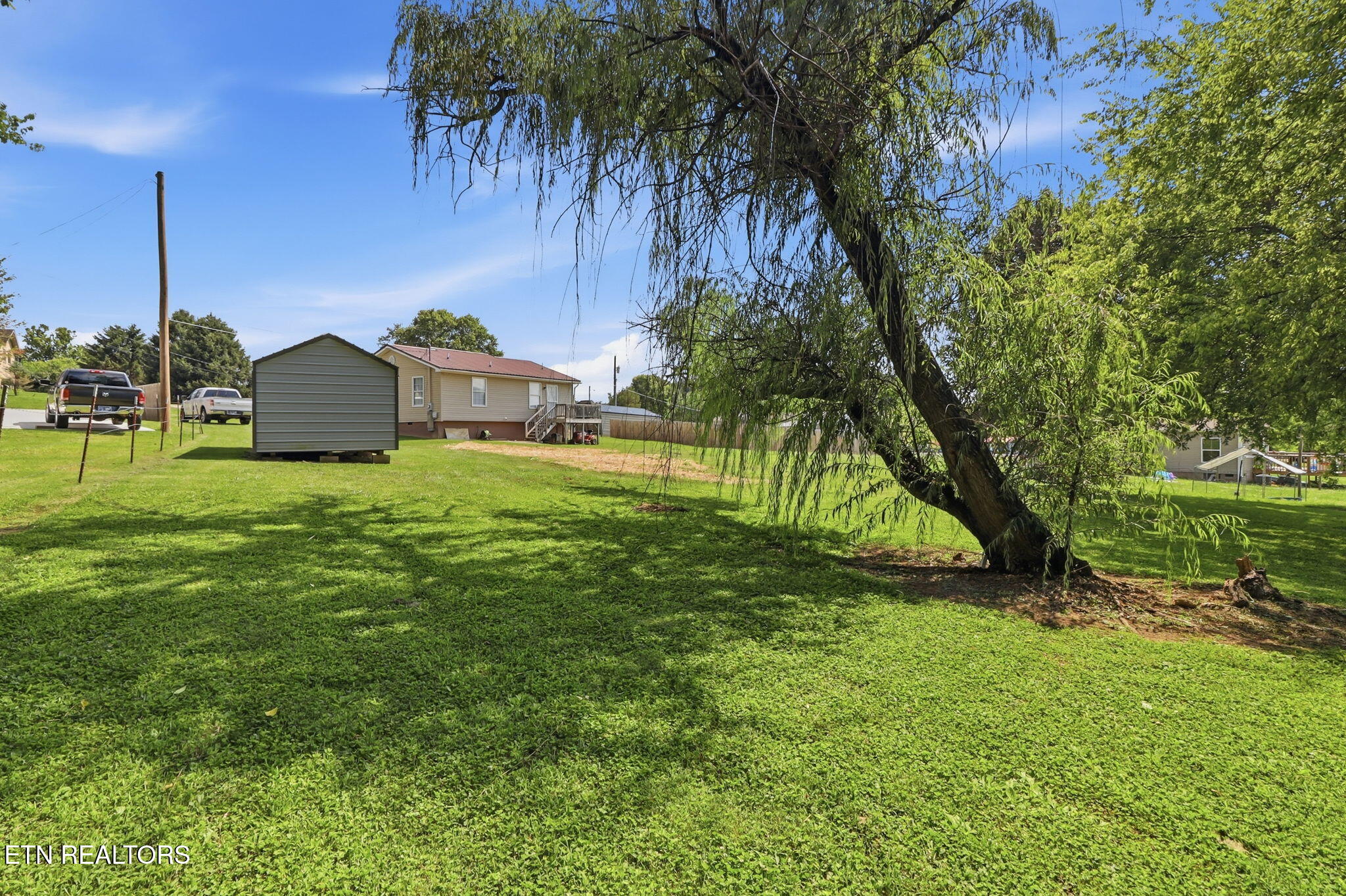293 Watkins Road East Loudon, TN 37774 - Photo 14 of 20 6-web-or-mls-DZ3A6040