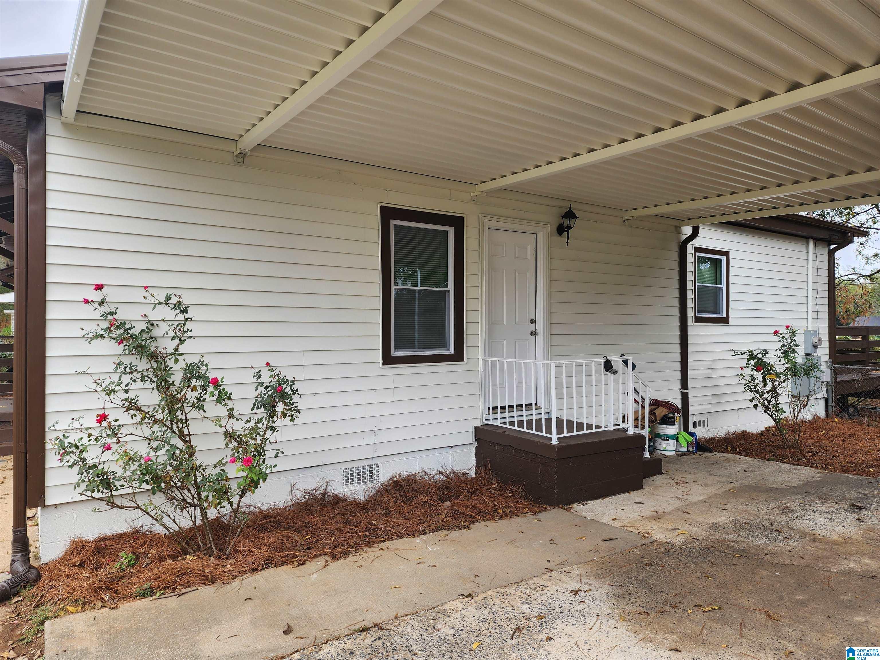 310 Coaling Road Sylacauga, AL 35150 - Photo 3 of 39