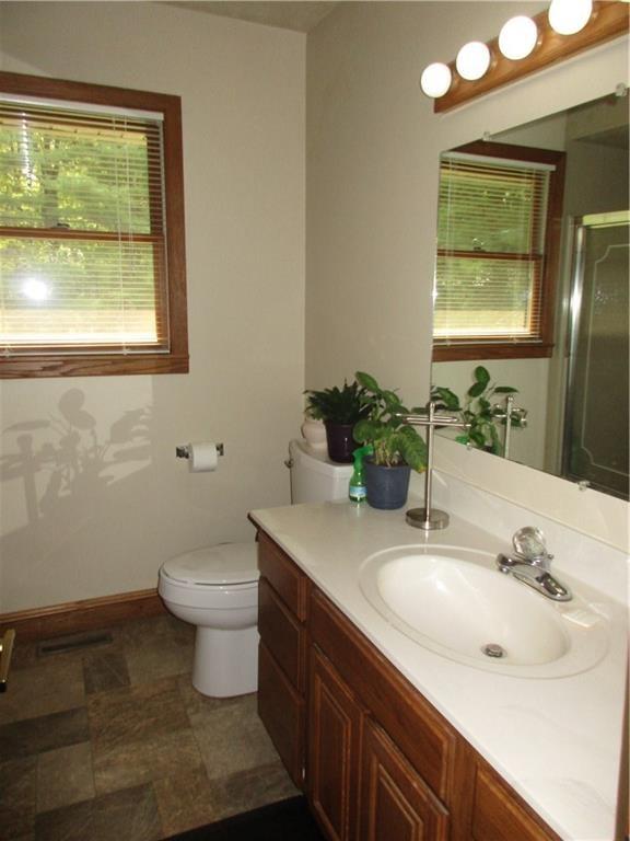 614 North National Road Columbus, IN 47201 - Photo 11 of 23 Gallery Image 11