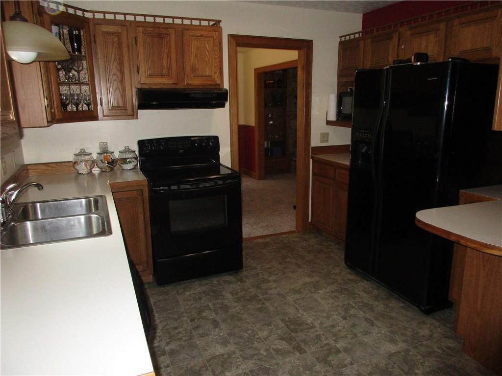 614 North National Road Columbus, IN 47201 - Photo 4 of 23 Gallery Image 4