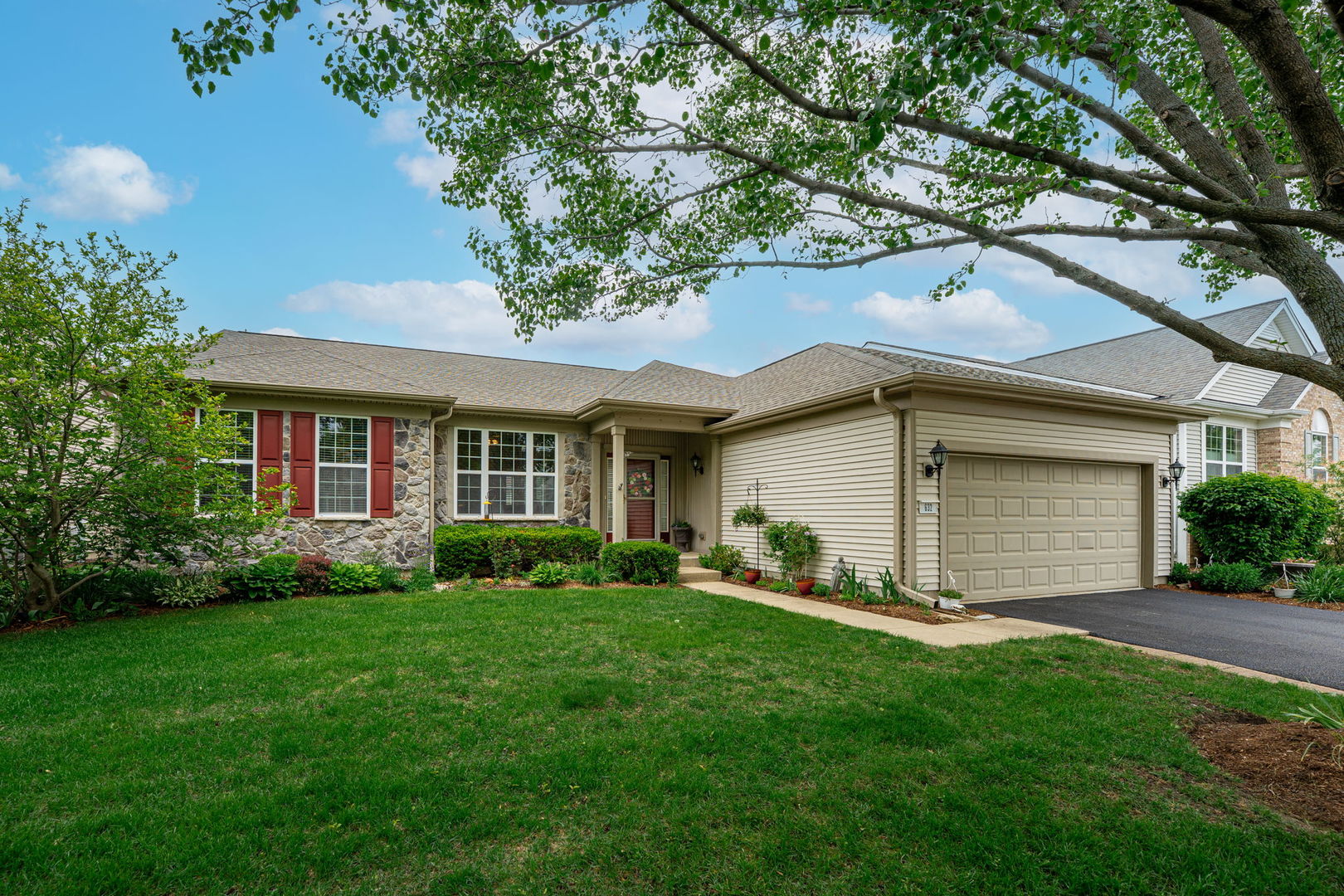 632 Tuscan View Drive Elgin, IL 60124 - Photo 1 of 52 a view of a house with a yard and large tree
