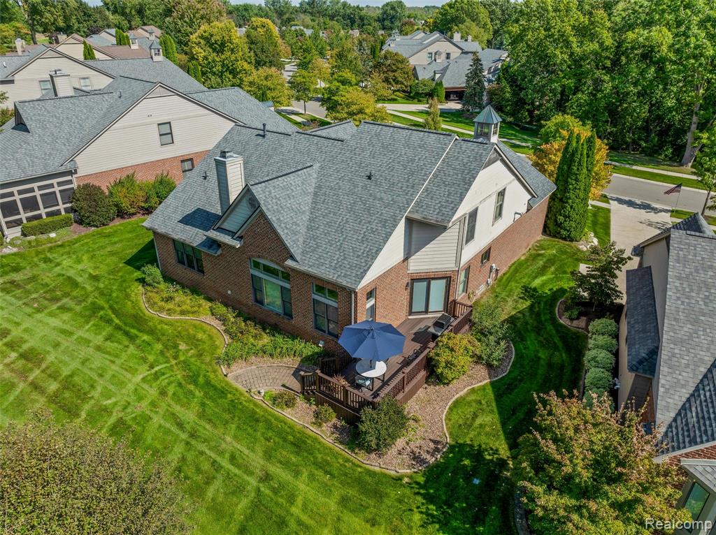 4687 Oakhurst Ridge Road Clarkston, MI 48348 - Photo 6 of 40