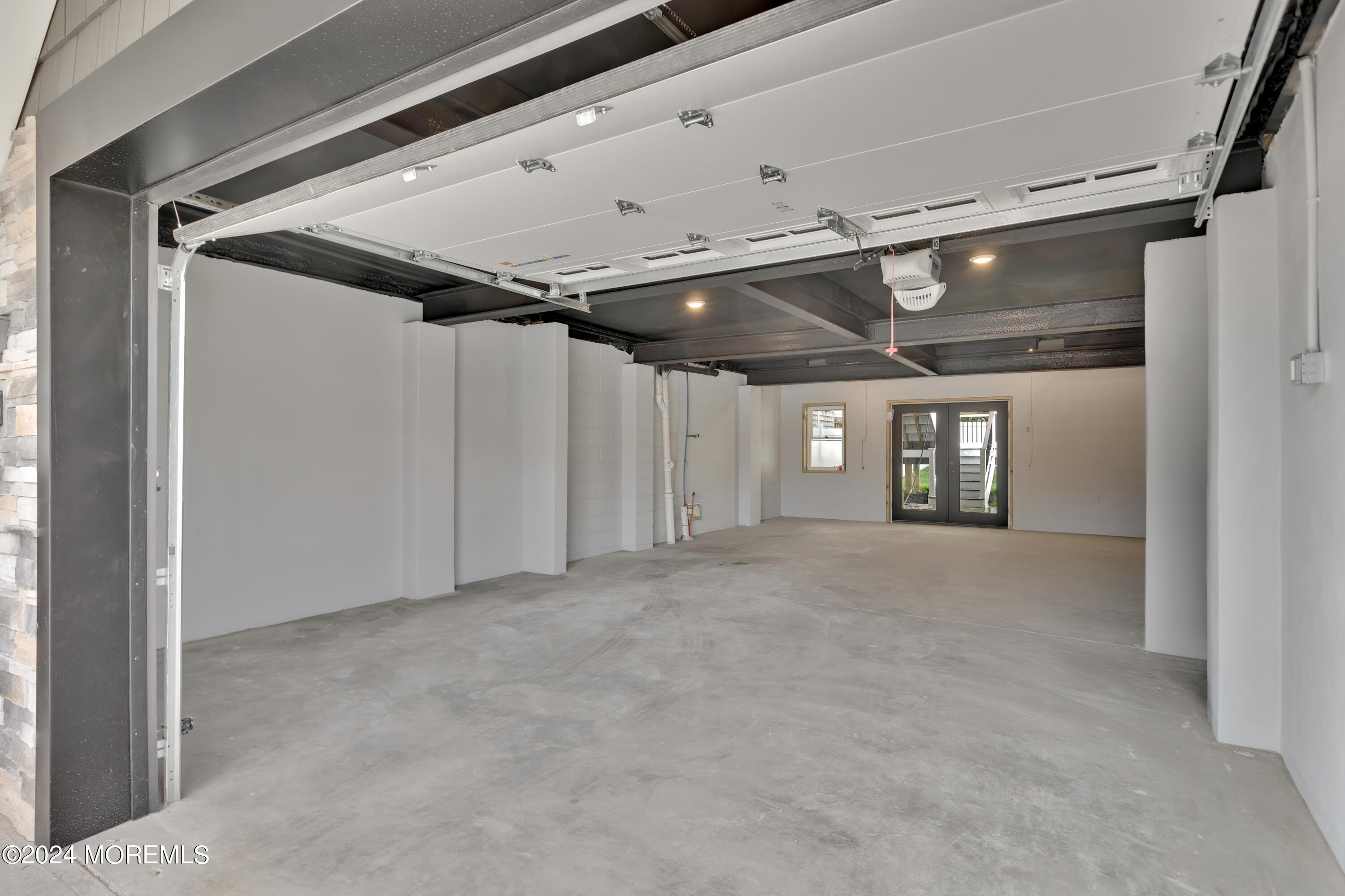 59 5th Street Highlands, NJ 07732 - Photo 5 of 72 4 car garage