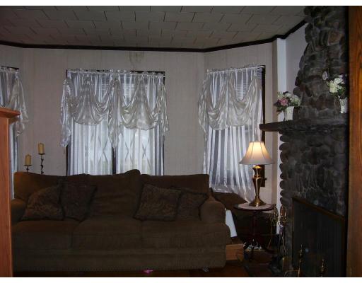 55 Hobson Street Springfield, MA 01109 - Photo 4 of 10