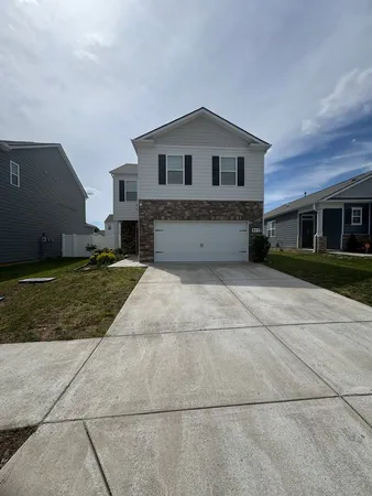 $2,350 | 845 Long Leaf Road, Lebanon, TN 37087
