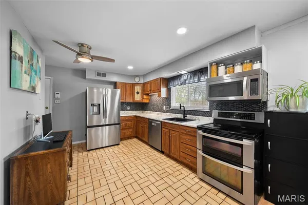 $274,900 | 3118 Milissa Lane, St. Louis, MO 63125