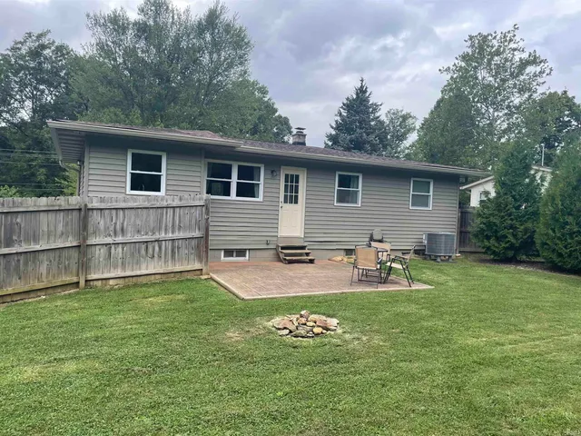 $1,980 | 4101 East Boltinghouse Road, Bloomington, IN 47408