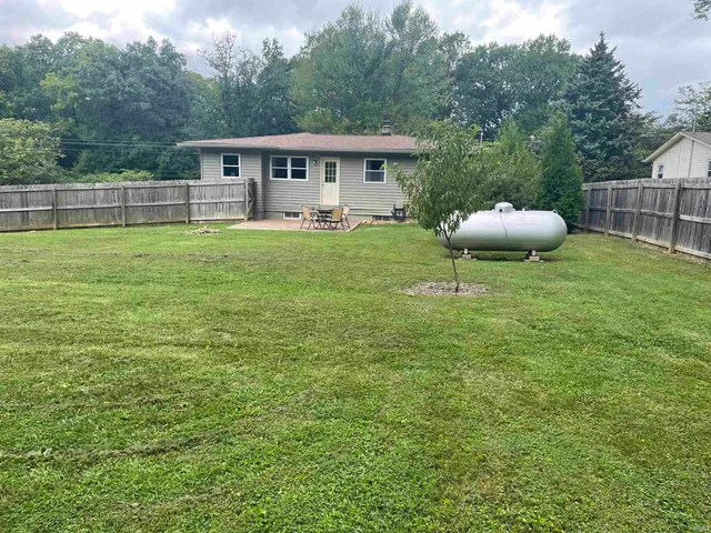 $1,980 | 4101 East Boltinghouse Road, Bloomington, IN 47408