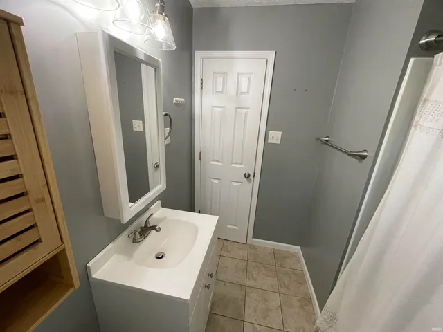 $1,980 | 4101 East Boltinghouse Road, Bloomington, IN 47408