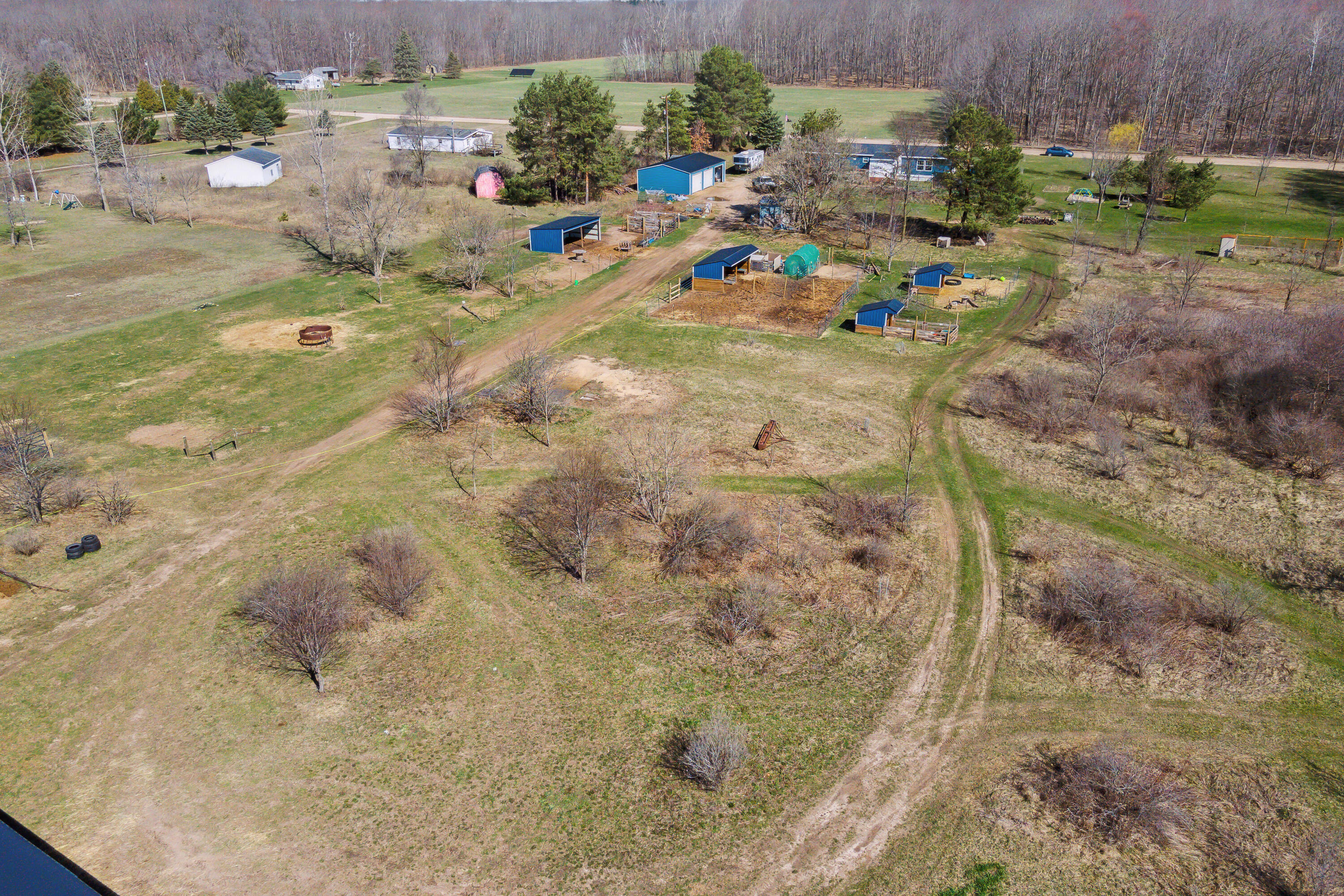 11390 East Pakes Road Crystal, MI 48818 - Photo 23 of 27 53-11390-E-Pakes-Rd-Crystal-MI-48818-Win