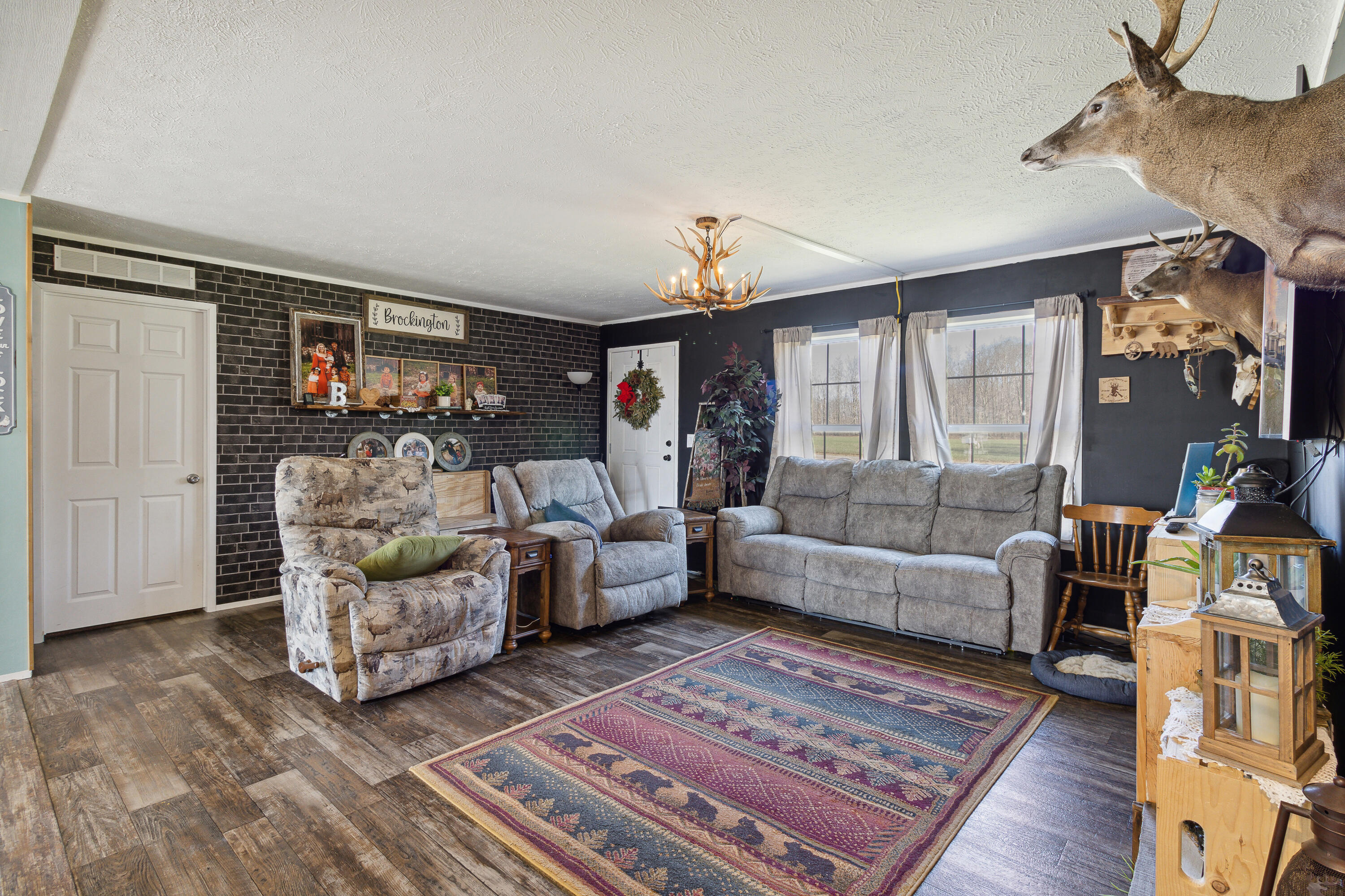 11390 East Pakes Road Crystal, MI 48818 - Photo 3 of 27 07-11390-E-Pakes-Rd-Crystal-MI-48818-Win