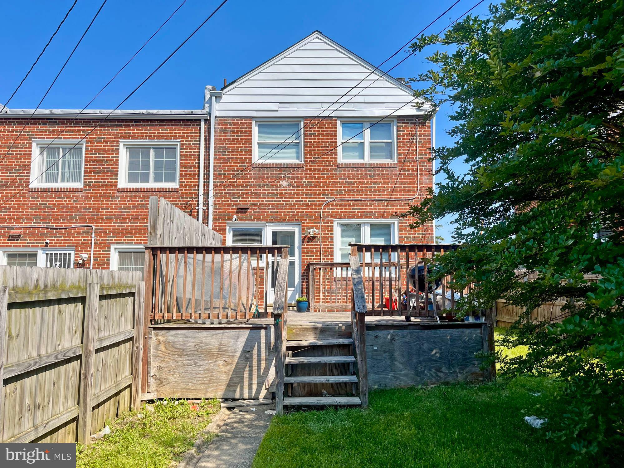 1125 Deanwood Road Baltimore, MD 21234 - Photo 4 of 17 Gallery Image 4