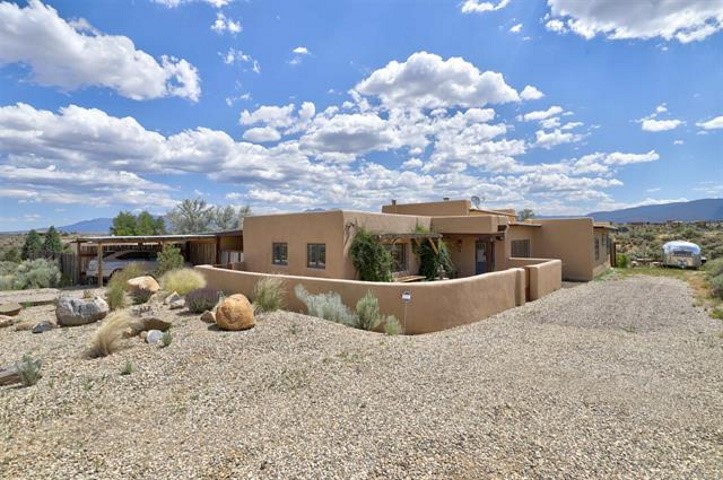 69 Vista Linda Road Ranchos de Taos, NM 87557 - Photo 1 of 1