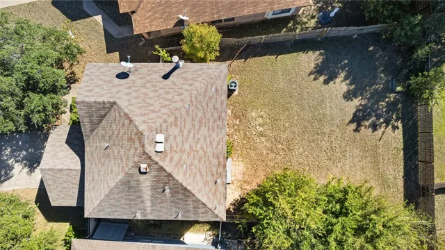 $320,000 | 2411 Glen Field Drive, Cedar Park, TX 78613