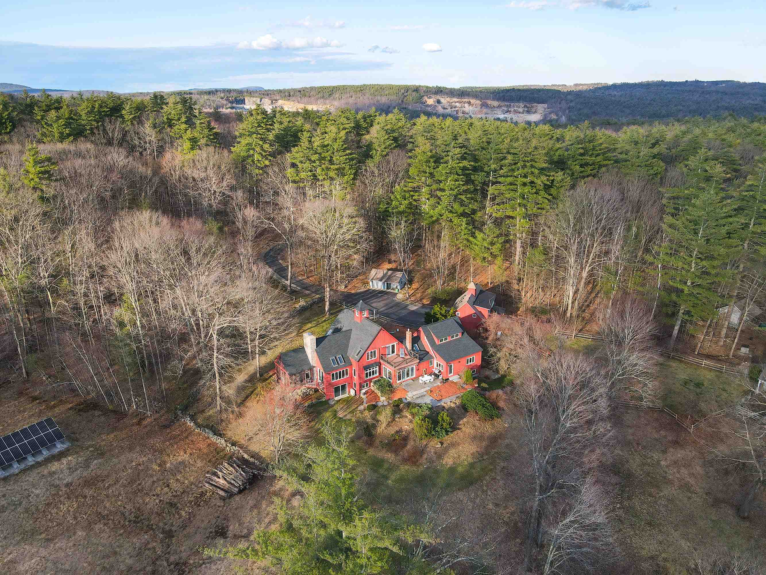 36 Barrett Hill Road Wilton, NH 03086 - Photo 2 of 4