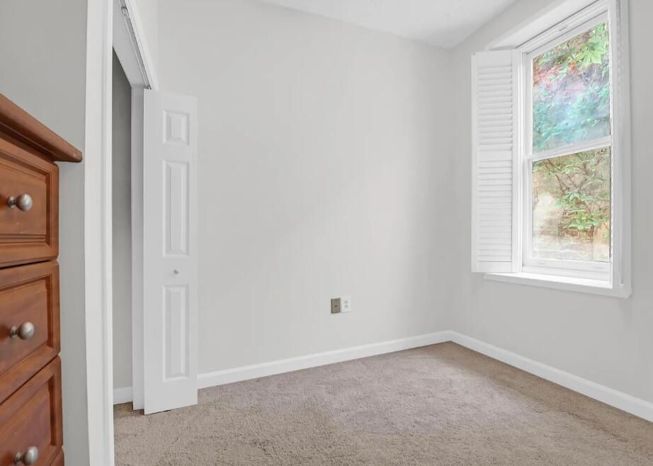 295 King Street, Unit B2 Charleston, SC 29401 - Photo 17 of 20 17