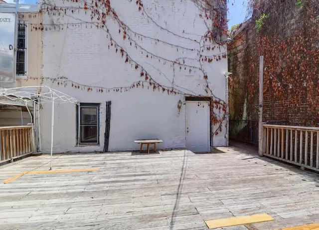 $2,395 | 295 King Street, Unit B2, Charleston, SC 29401