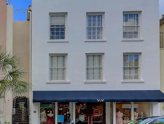$2,395 | 295 King Street, Unit B2, Charleston, SC 29401