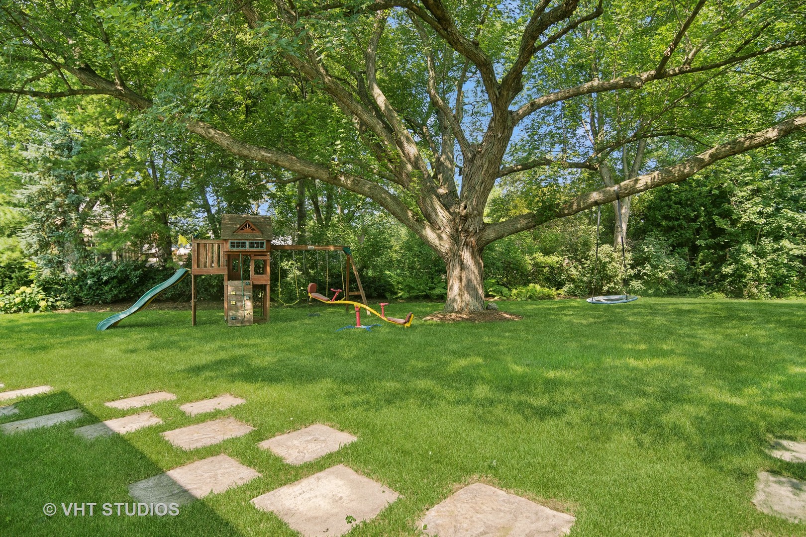 1603 Appleby Road Inverness, IL 60067 - Photo 40 of 44