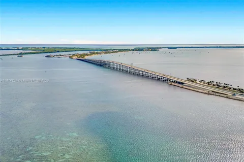 $1,275,000 | 1581 Brickell Avenue, Unit 1204, Miami, FL 33129