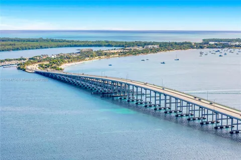 $1,275,000 | 1581 Brickell Avenue, Unit 1204, Miami, FL 33129