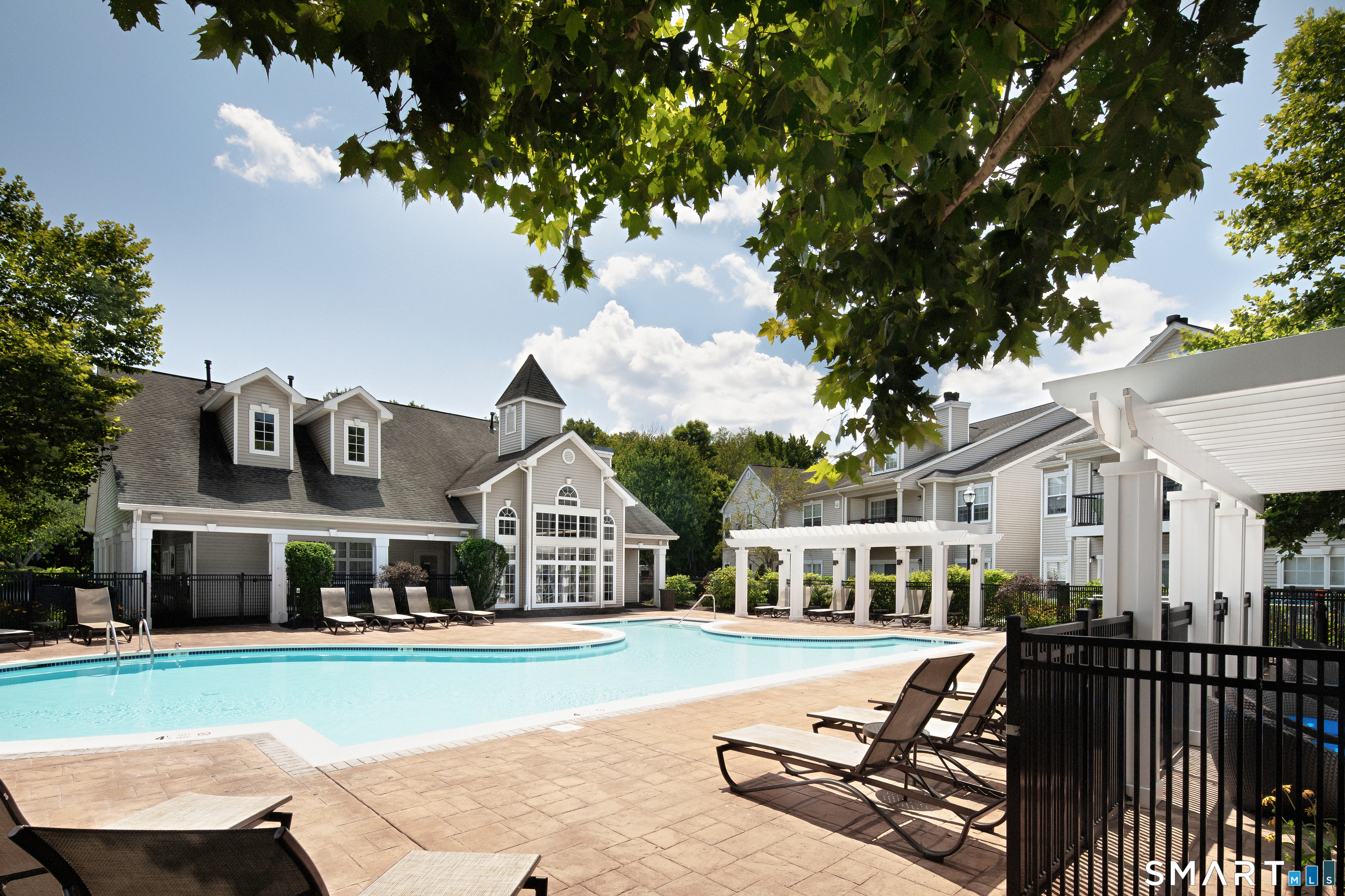 23 River Road, Unit 2102 Weston, CT 06883 - Photo 13 of 29