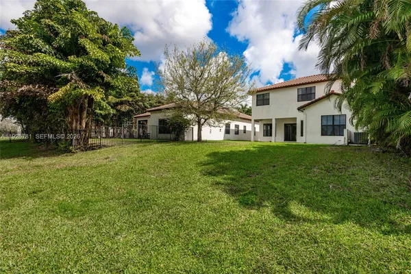 $6,500 | 3320 Northwest 84th Way, Unit 3320, Cooper City, FL 33024