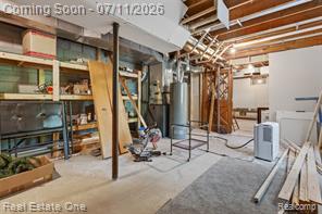 310 South Van Road Holly, MI 48442 - Photo 43 of 67